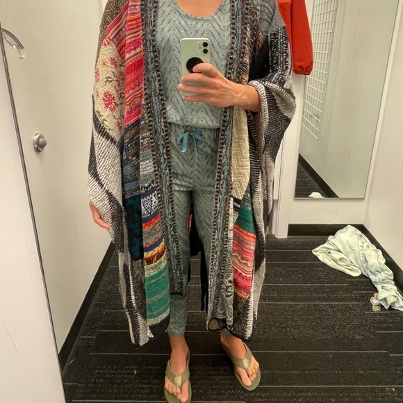 NWT Caroline Patchwork Poncho By Cecilia Prado for Anthropologie - autumn shawl - Picture 8 of 8